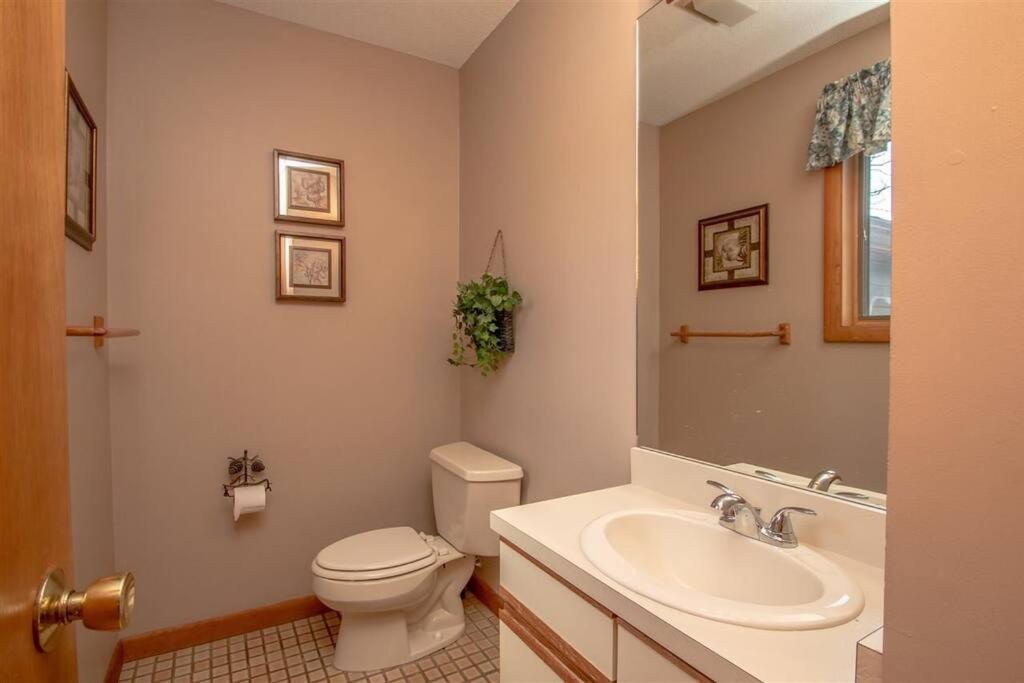 Apartamento Relaxing Riverside Retreat - Storyland, Attitash, North Conway Bartlett Exterior foto